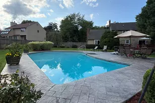 11 Weatherside Dr, Wallingford, CT 06492 - Photo 5