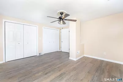 26 Kilmartin Avenue, Bristol, CT 06010 - Photo 25