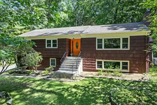 70 Arrow Head Dr, Stamford, CT 06903 - Photo 1