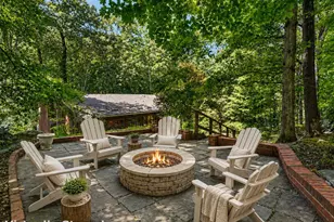 70 Arrow Head Dr, Stamford, CT 06903 - Photo 25
