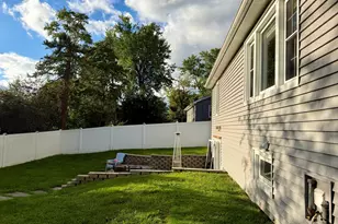 30 Twilight Ln, Brookfield, CT 06804 - Photo 11