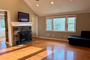 30 Twilight Ln, Brookfield, CT 06804 - Photo 3