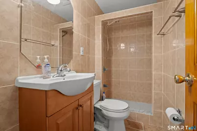 28 Lucas Park Road, Norwich, CT 06360 - Photo 17