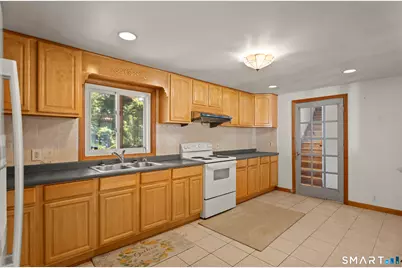 28 Lucas Park Road, Norwich, CT 06360 - Photo 7