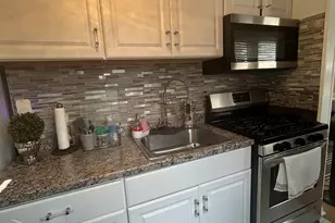347 Weber St, Bridgeport, CT 06614 - Photo 5
