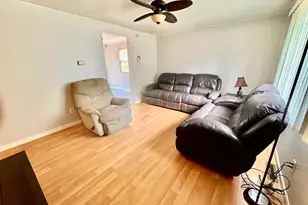 39 Brookview Ave, Waterbury, CT 06706 - Photo 5