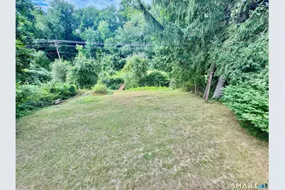 39 Brookview Avenue, Waterbury, CT 06706 - Photo 19