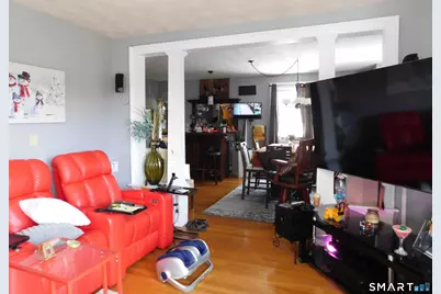 451 Circular Avenue #2, Hamden, CT 06514 - Photo 3