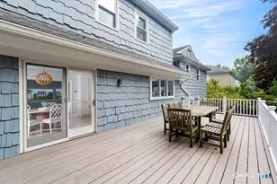 18 Shady Brook Ln, Greenwich, CT 06831 - Photo 29