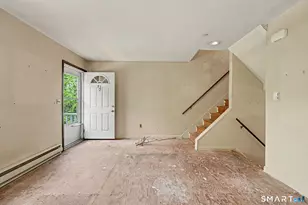 12 Camelot Dr, Norwalk, CT 06850 - Photo 7