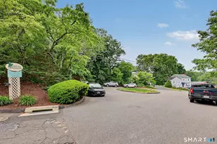 12 Camelot Dr, Norwalk, CT 06850 - Photo 3