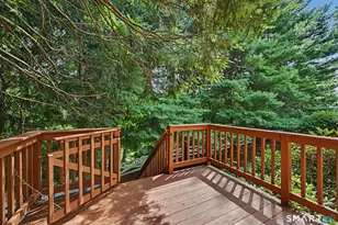 12 Camelot Dr, Norwalk, CT 06850 - Photo 15
