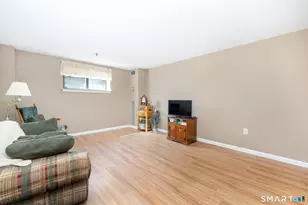 55 Putter Dr, Wallingford, CT 06492 - Photo 7