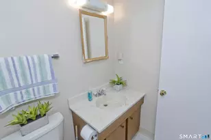 70 Landing Cir, Suffield, CT 06078 - Photo 19
