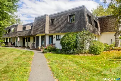 70 Landing Circle #70, Suffield, CT 06078 - Photo 3