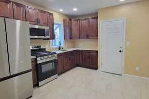 600 Norman St, Bridgeport, CT 06605 - Photo 3