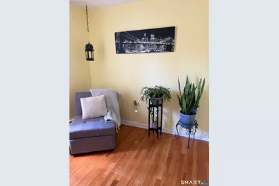 17 Woodhill Lane, West Haven, CT 06516 - Photo 17