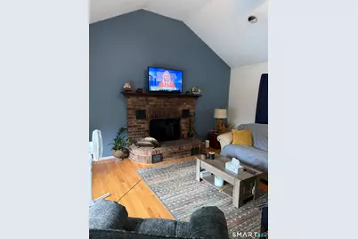 17 Woodhill Lane, West Haven, CT 06516 - Photo 13
