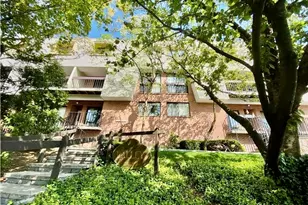 1 Valley Rd, Stamford, CT 06902 - Photo 29