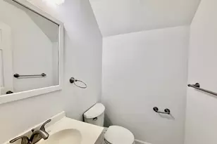 1 Valley Rd, Stamford, CT 06902 - Photo 17