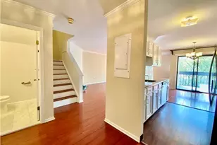 1 Valley Rd, Stamford, CT 06902 - Photo 15