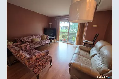 40 Crest Street #14, West Haven, CT 06516 - Photo 3