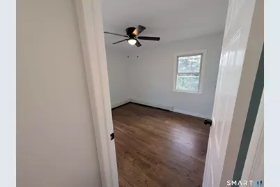 21 Bosse Road, Waterbury, CT 06704 - Photo 5