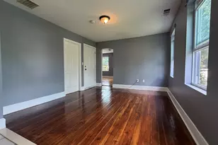 14 Kenyon St, Waterbury, CT 06702 - Photo 7