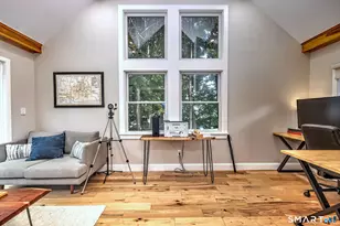 94 Jackson Rd, Hamden, CT 06517 - Photo 7