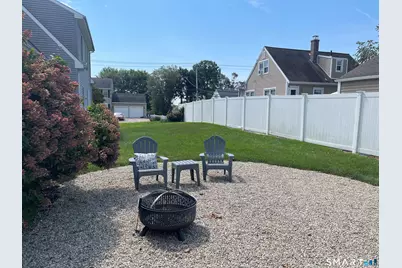 125 South End Road, East Haven, CT 06512 - Photo 7