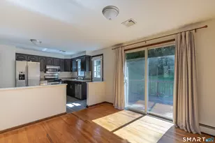 121 Longfellow Rd, Shelton, CT 06484 - Photo 7