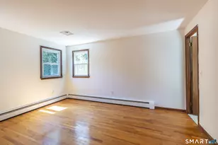 121 Longfellow Rd, Shelton, CT 06484 - Photo 15