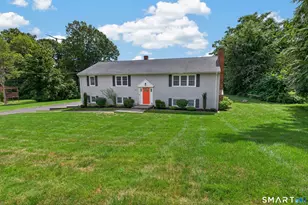 523 Highfield Dr, Orange, CT 06477 - Photo 3