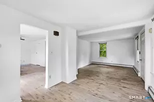 16 Colt St, New Britain, CT 06052 - Photo 9