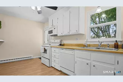 56 Elm Street #18, Enfield, CT 06082 - Photo 7