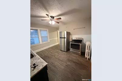6-8 Fuller Avenue #1st Floor, East Hartford, CT 06108 - Photo 5