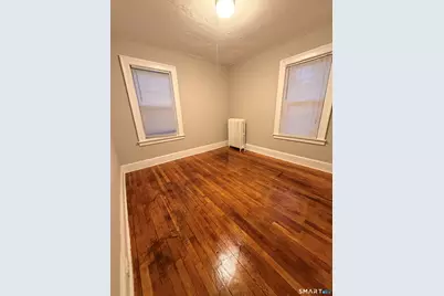 6-8 Fuller Avenue #1st Floor, East Hartford, CT 06108 - Photo 7