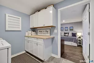 72 Northill St, Stamford, CT 06907 - Photo 35