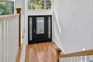 13 Willow Ln, East Lyme, CT 06333 - Photo 3