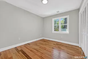 13 Willow Ln, East Lyme, CT 06333 - Photo 17