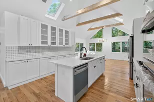 13 Willow Ln, East Lyme, CT 06333 - Photo 5