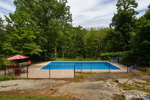 11 Autumn Ln, Clinton, CT 06413 - Photo 7