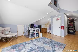 8 Fairwood Farms Dr, West Hartford, CT 06107 - Photo 29