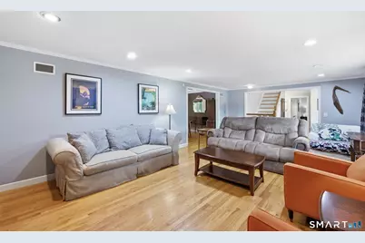 8 Fairwood Farms Drive, West Hartford, CT 06107 - Photo 11