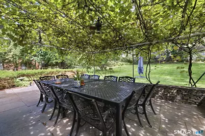 8 Fairwood Farms Drive, West Hartford, CT 06107 - Photo 33