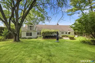 8 Fairwood Farms Dr, West Hartford, CT 06107 - Photo 35