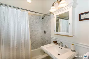 16 Lawn St, Norwalk, CT 06853 - Photo 11