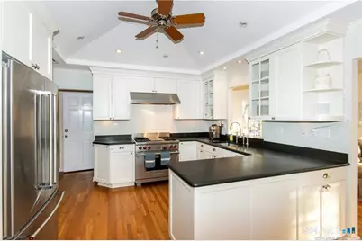 16 Lawn Street, Norwalk, CT 06853 - Photo 5