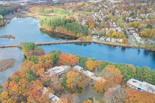 22 North Lake Dr, Hamden, CT 06517 - Photo 1