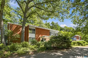 22 North Lake Dr, Hamden, CT 06517 - Photo 13